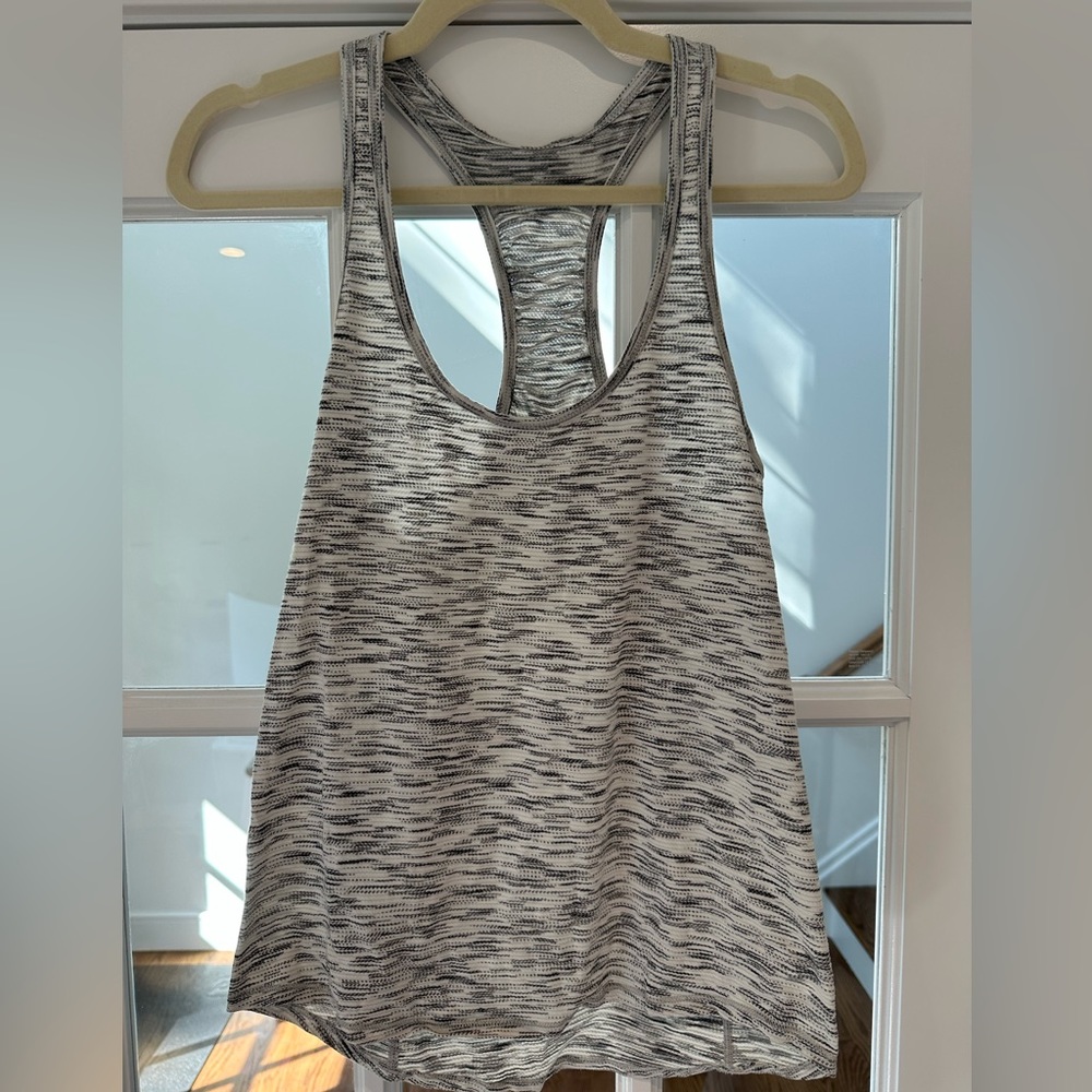 Lululemon white/gray tank in size 4/xs